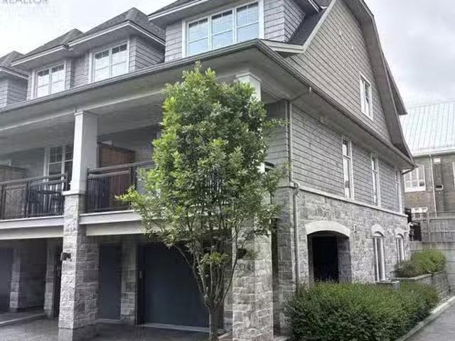 Condo for sale in Ottawa