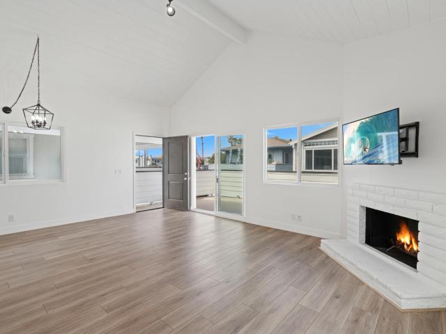 House for sale in Corona Del Mar, California
