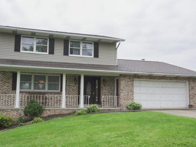 House for sale in Uniontown, Pennsylvania