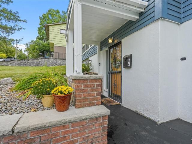 House for sale in Syracuse, New York