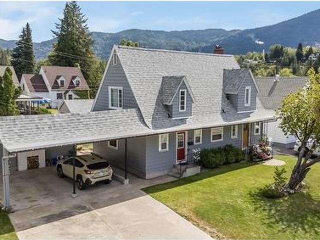House for sale in Trail, British Columbia