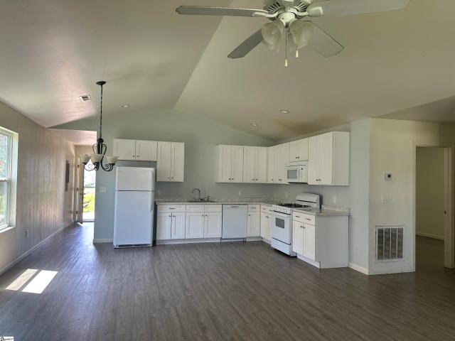 House for sale in Clinton, South Carolina