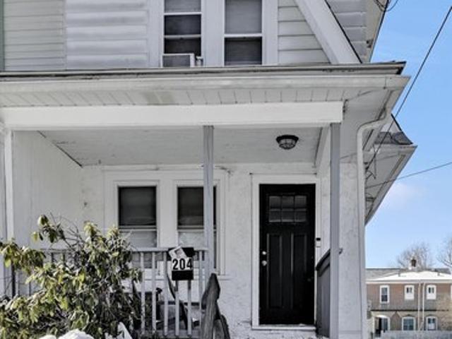 Townhouse for sale in Delco, Pennsylvania
