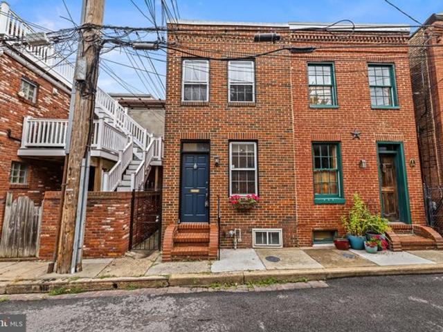 Townhouse for sale in Gibsonton, Maryland