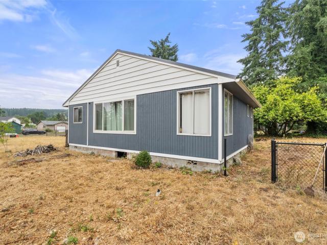 House for sale in Oakville, Washington