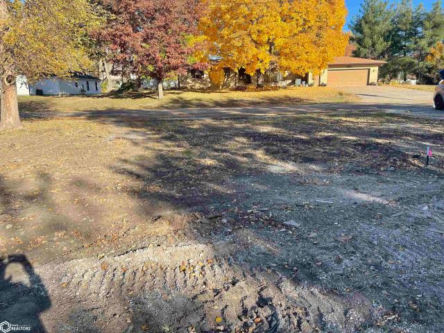 Land for sale in Richland, Iowa