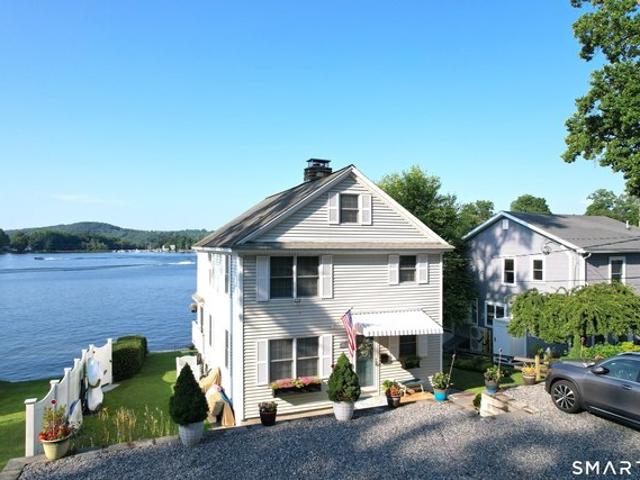 House for sale in Winchester Center, Connecticut