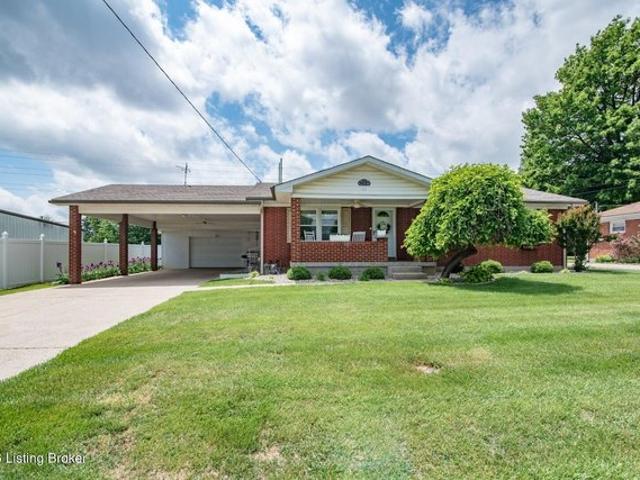 House for sale in Cecilia, Kentucky