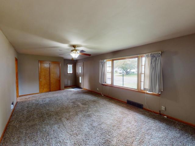 House for sale in Albert Lea, Freeborn County