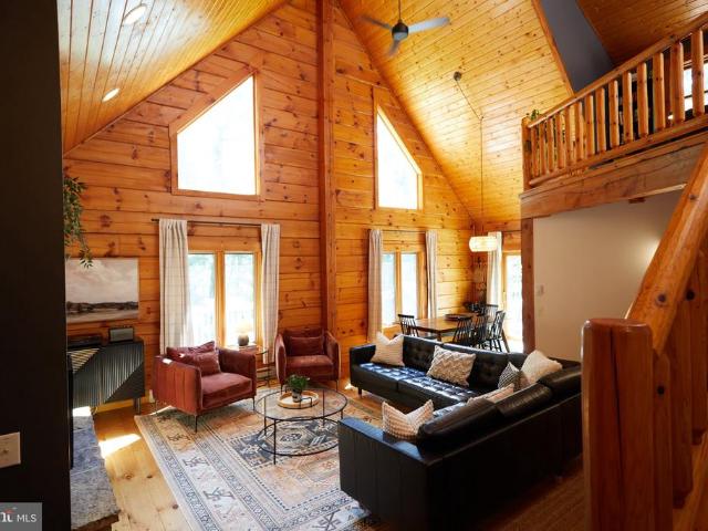House for sale in Garrett, Maryland