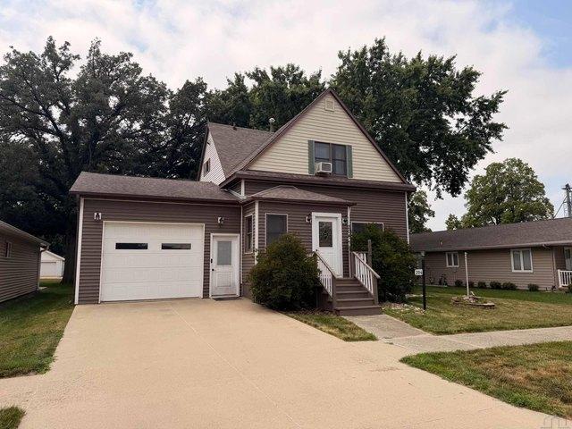 House for sale in Hospers, Iowa
