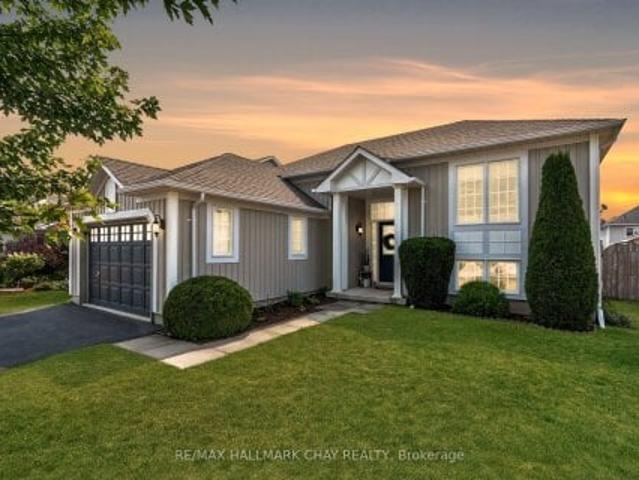 House for sale in Clearview, Ontario
