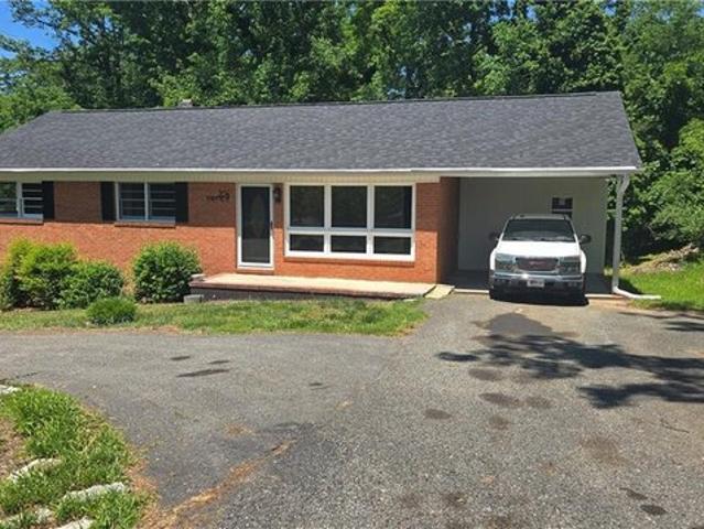 House for sale in Mount Airy, North Carolina