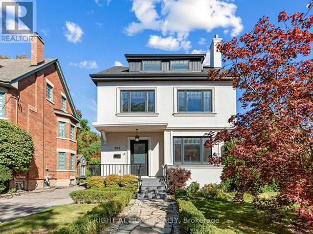 House for sale in University—Rosedale, Toronto