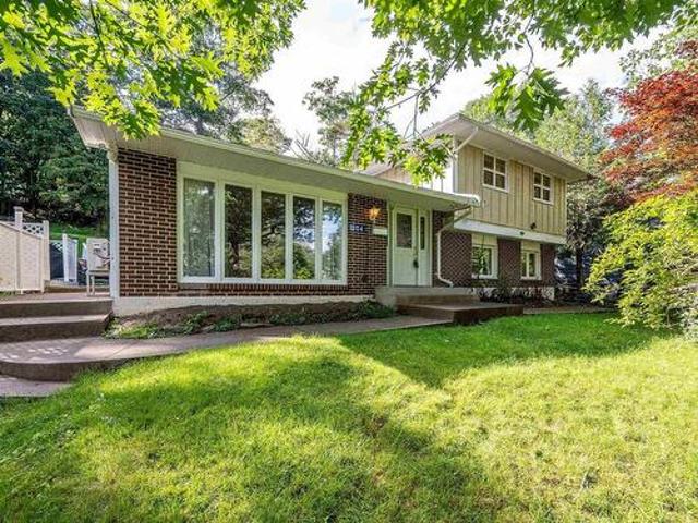 House for sale in Basinview, Bedford