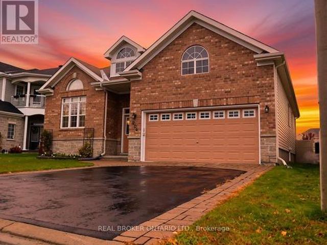 House for sale in Chapel Hill South, Ottawa