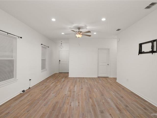 Townhouse for sale in Hidalgo, Texas