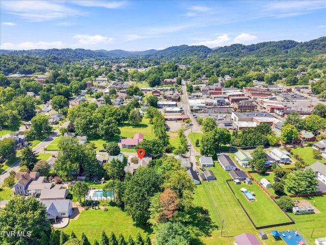House for sale in Old Towne South, Rogersville