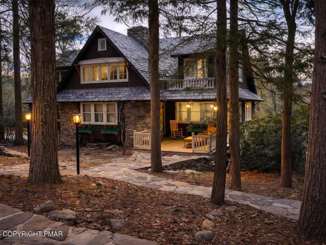 House for sale in Bartonsville, Pennsylvania