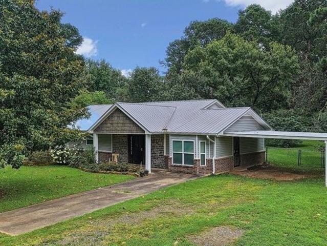 House for sale in Texarkana, Texas