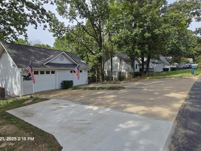 Townhouse for sale in Ark