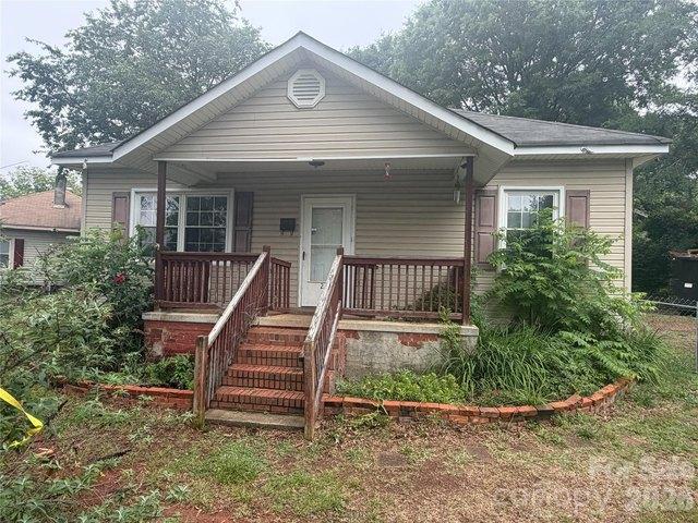 House for sale in Mount Holly, North Carolina