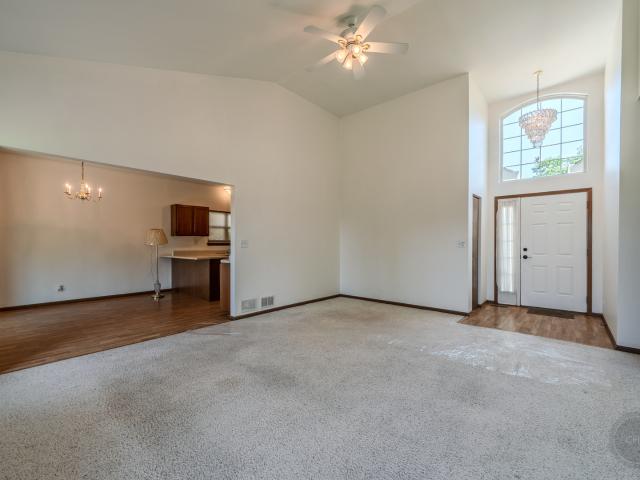 House for sale in North Aurora, Illinois