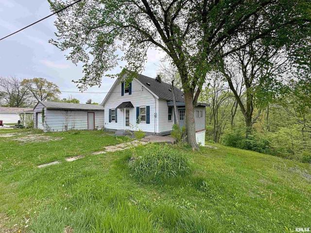 House for sale in Matherville, Illinois
