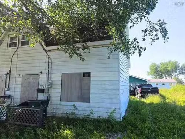 House for sale in Glace Bay, Nova Scotia