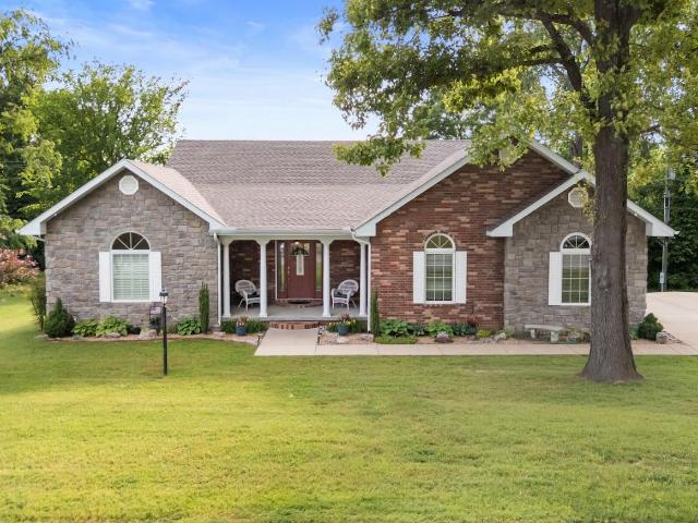 House for sale in Barry, Missouri