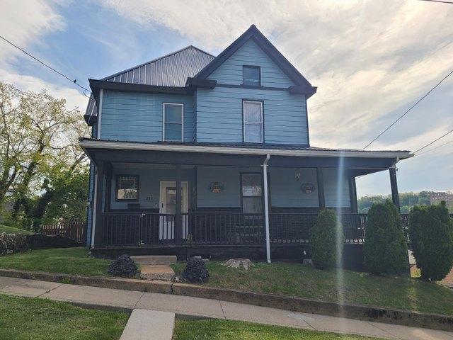 House for sale in Bluefield, West Virginia