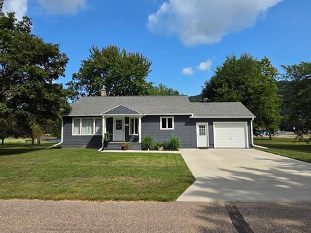 House for sale in Cochrane, Buffalo County