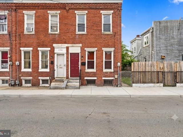 Townhouse for sale in Gloucester City, New Jersey
