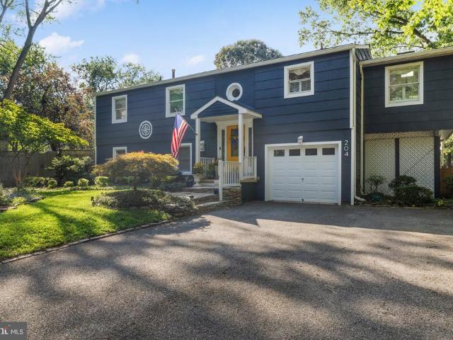 House for sale in Arnold, Maryland