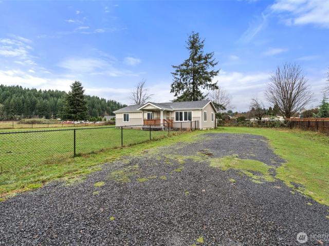 House for sale in Mossyrock, Washington
