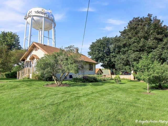 House for sale in Mundelein, Lake County