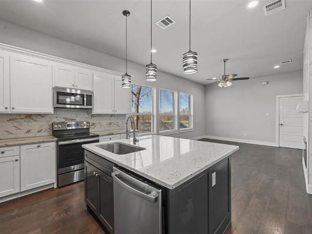 Property for rent in Ellis, Texas