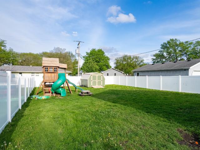 House for sale in Flanagan, Illinois