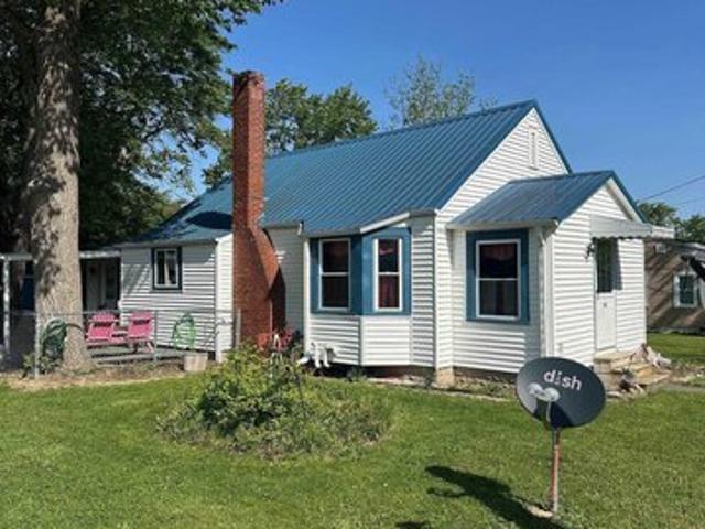 House for sale in Parker City, Indiana