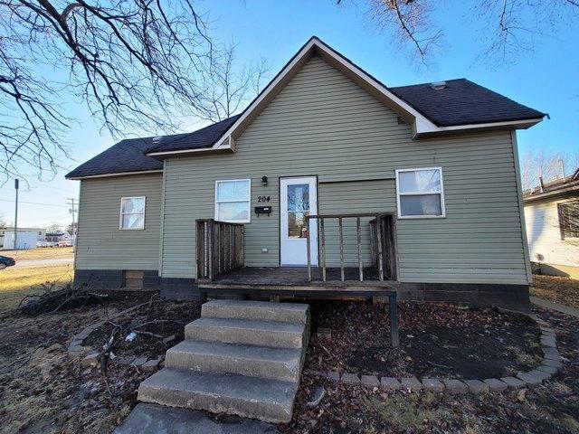 House for sale in Douglas, Illinois