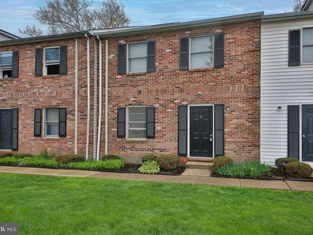 Condo for sale in Lansdale, Pennsylvania