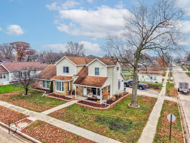 House for sale in Oglesby, Illinois