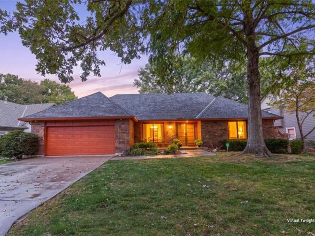 House for sale in Lake Lee;s Summit, Lee's Summit