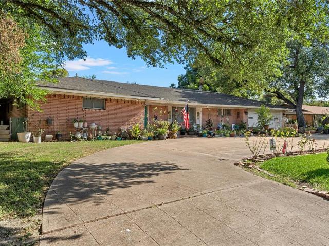 House for sale in Marlin, Texas