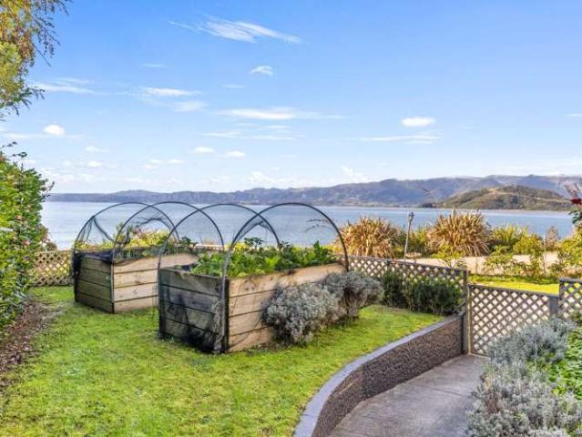 House for sale in East Takaka, Tasman