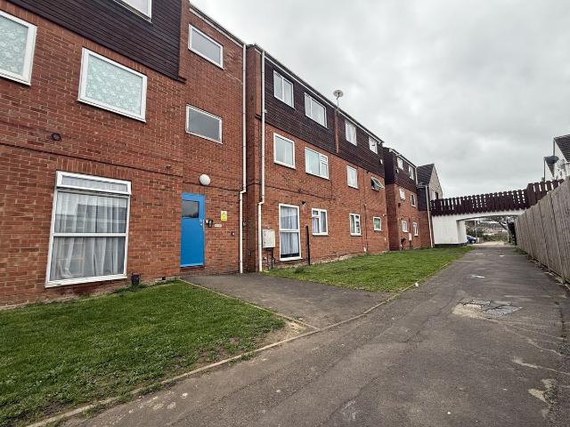 Apartment for rent in Slough
