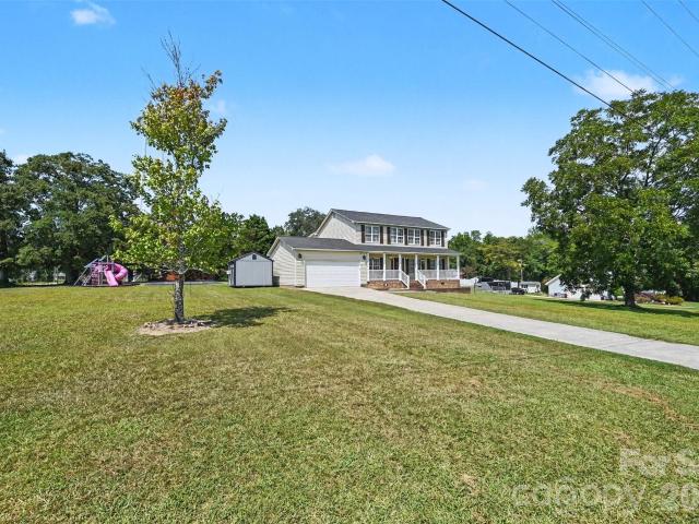 House for sale in Heath Springs, South Carolina