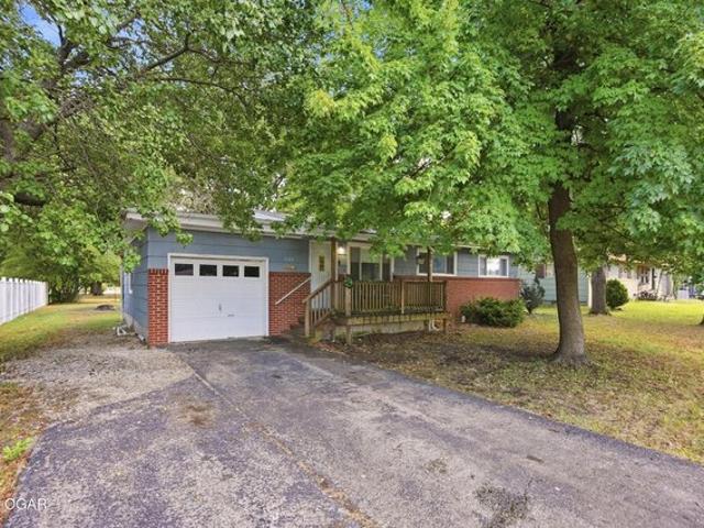 House for sale in Lamar, Barton County