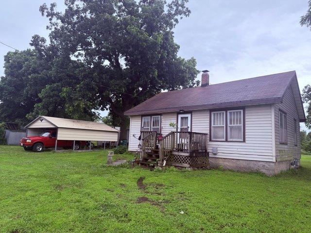House for sale in Jerico Springs, Missouri