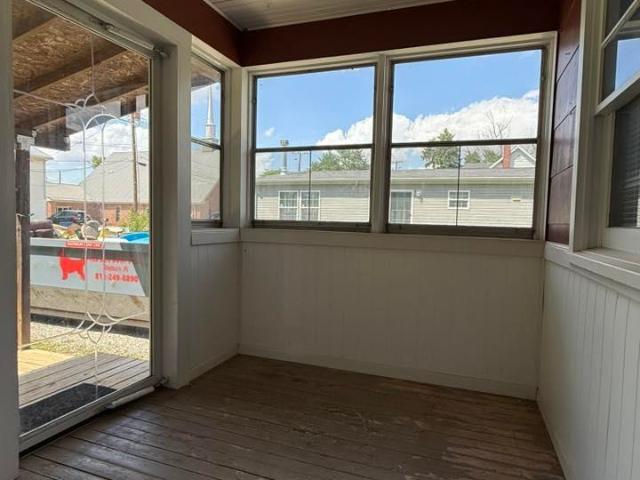 House for sale in Oaktown, Indiana